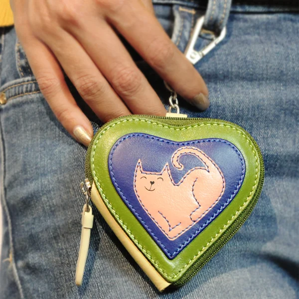 website-57 (1) Latch on